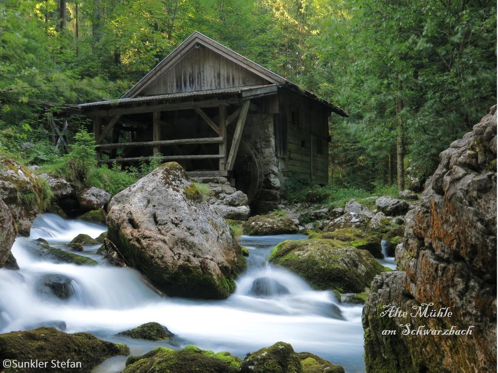 Gaestehaus Sunkler โกลลิง อันแดร์ ซัลซาค ภายนอก รูปภาพ